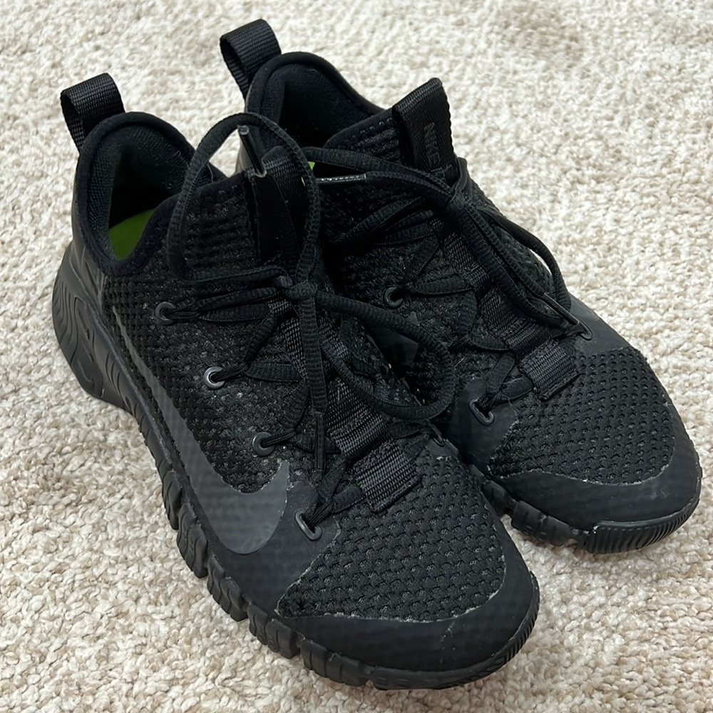 COPY - Nike Metcon 3 in Anthracite